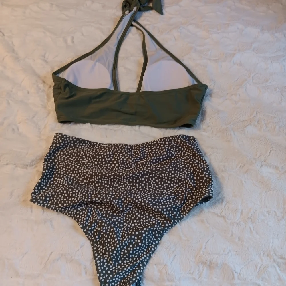 SOLY HUX Green Polka Dot Bikini Criss‎ Cross Halter High-waist Bottom M